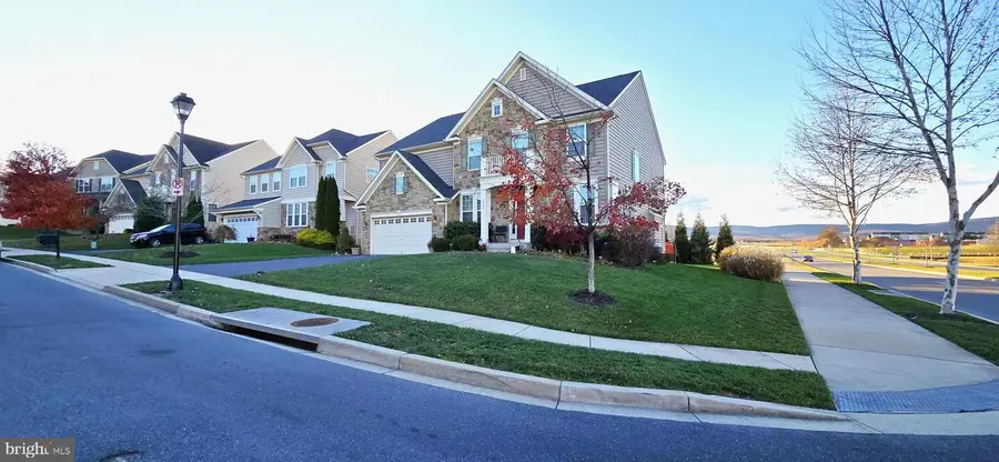 1900 Crestone Dr, Frederick, MD 21702 - Image #2