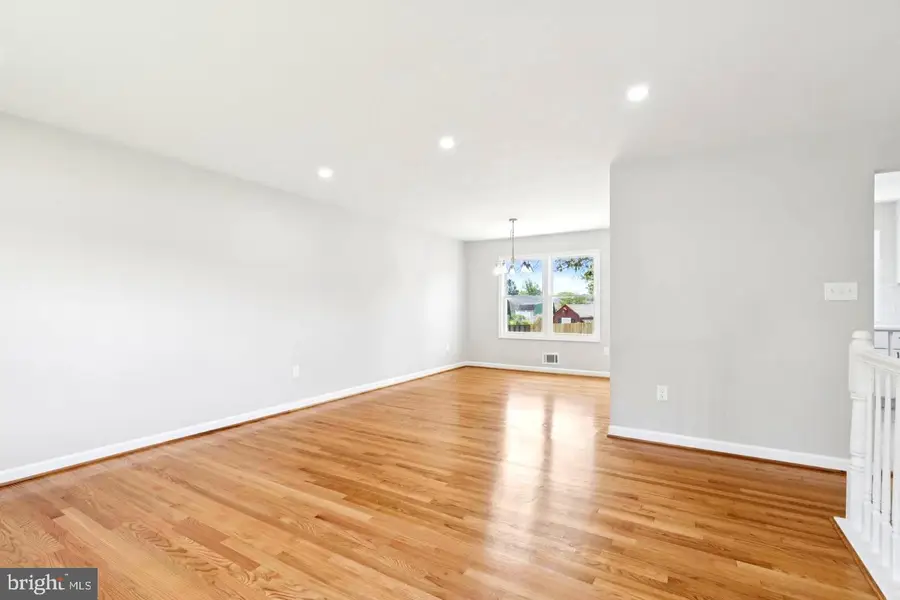 3805 Bedford Dr., Jefferson, MD 21755 - Image #2