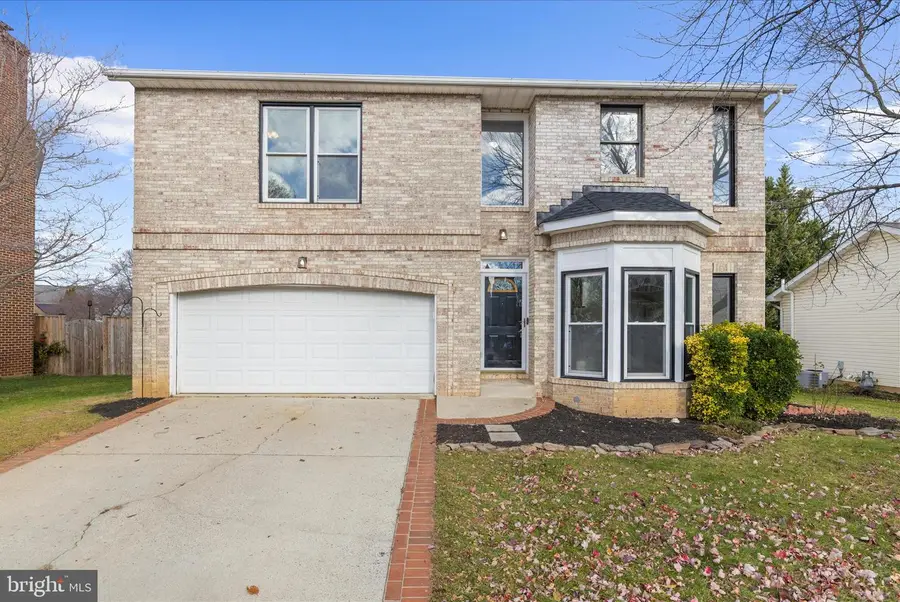 203 Lake Coventry Dr, Frederick, MD 21702 - Image #2