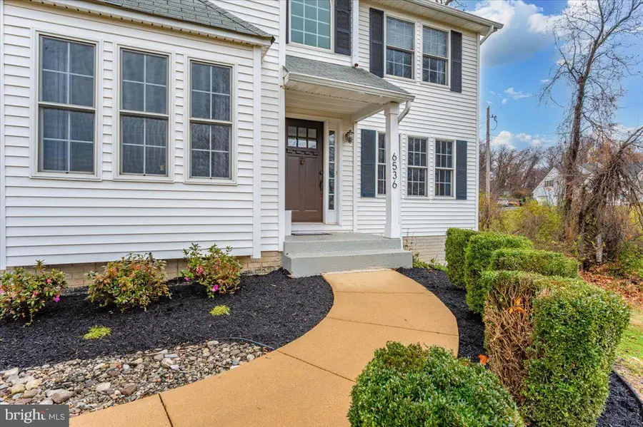 6536 S Clifton Rd, Frederick, MD 21703 - Image #2