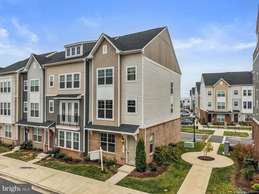 2563 Grangemill Ln, Frederick, MD 21701 - Image #2