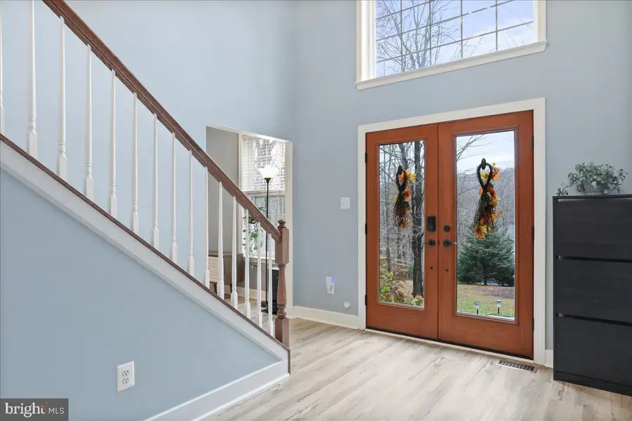 6715 S Clifton Rd, Frederick, MD 21703 - Image #2