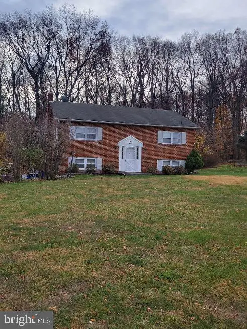 6015 Keyser Ln, Frederick, MD 21702 - Image #1