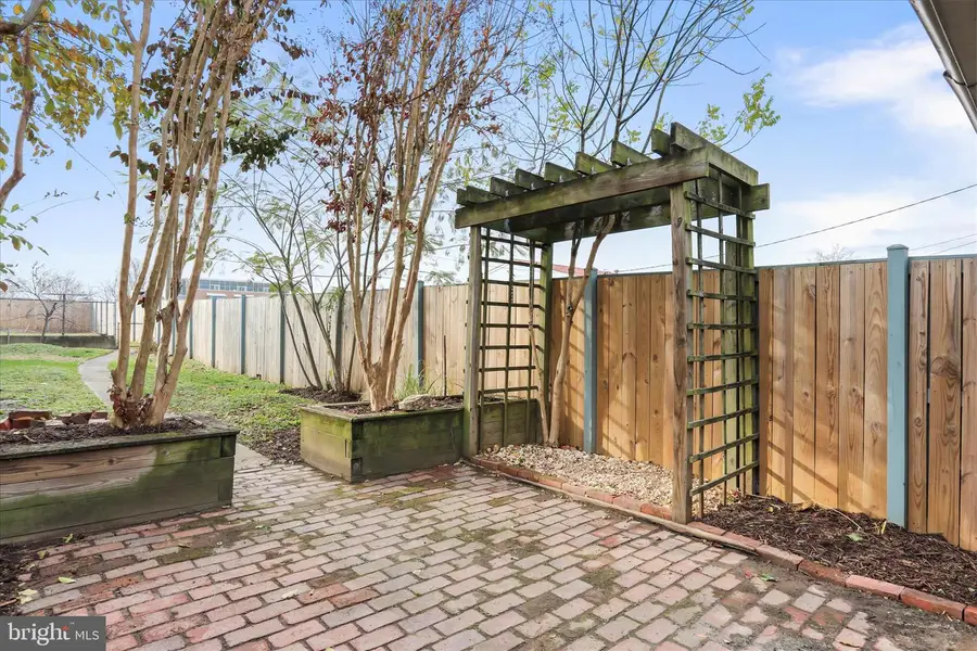 20 7th St, Frederick, MD 21701 - Image #3