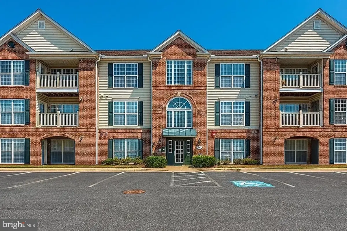 597 Cawley Dr #5 1c, Frederick, MD 21703 - Image #1