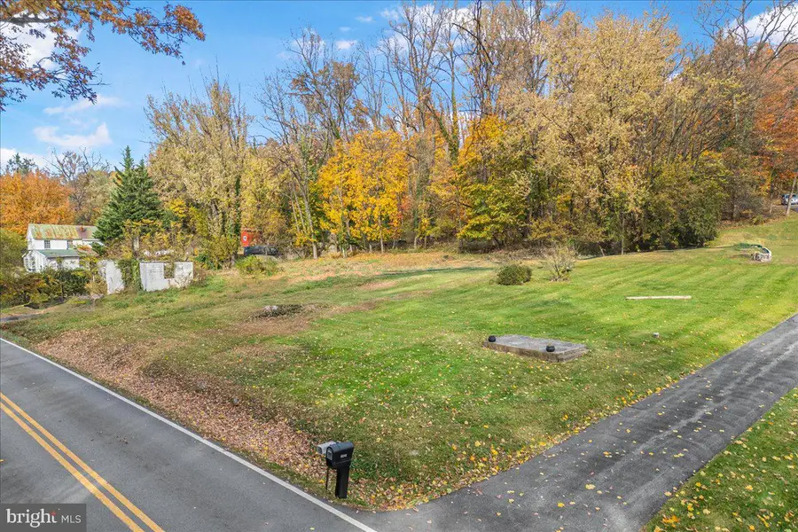 8245 Water Street Rd, Walkersville, MD 21793 - Image #2