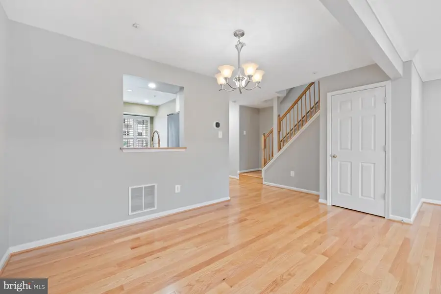 5713 Joseph Ct, New Market, MD 21774 - Image #2