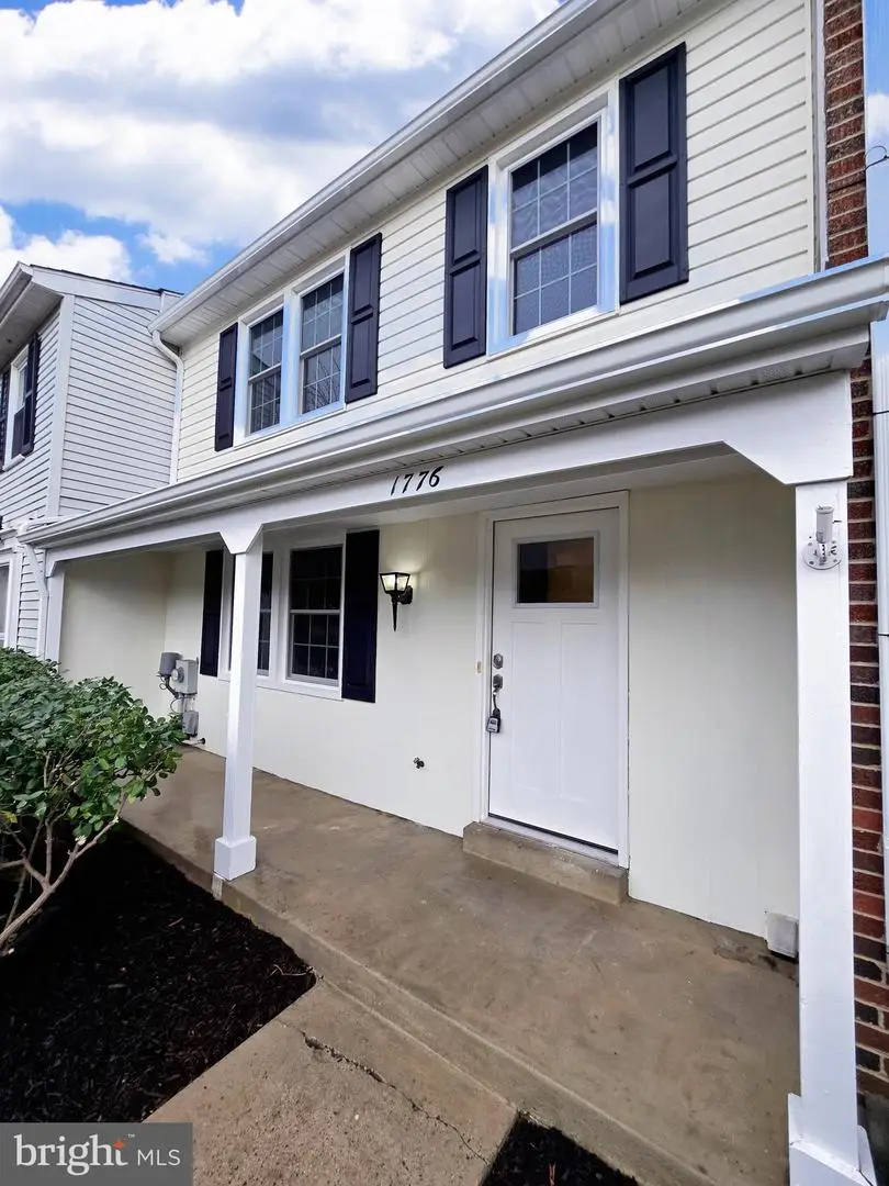 1776 Springfield Ln, Frederick, MD 21702 - Image #2