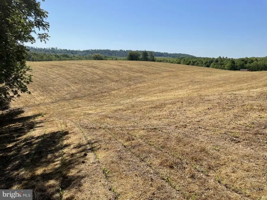 11420 Green Valley Rd, Union Bridge, MD 21791 - Image #3