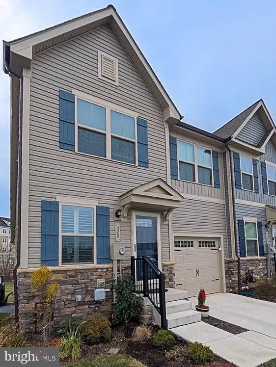 320 Hammersmith Cir, Frederick, MD 21702 - Image #2