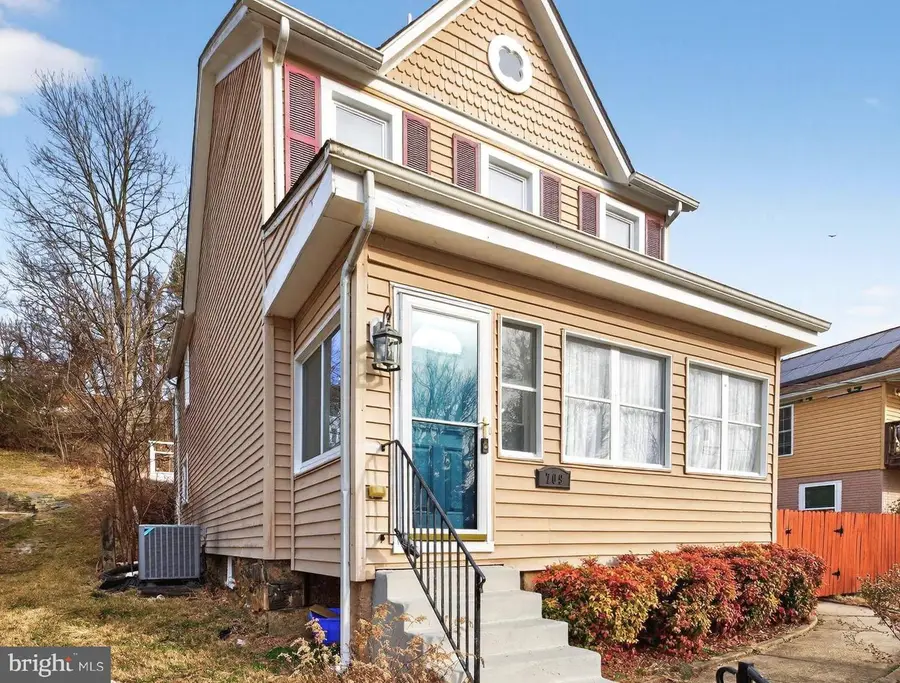 709 E Potomac St, Brunswick, MD 21716 - Image #2