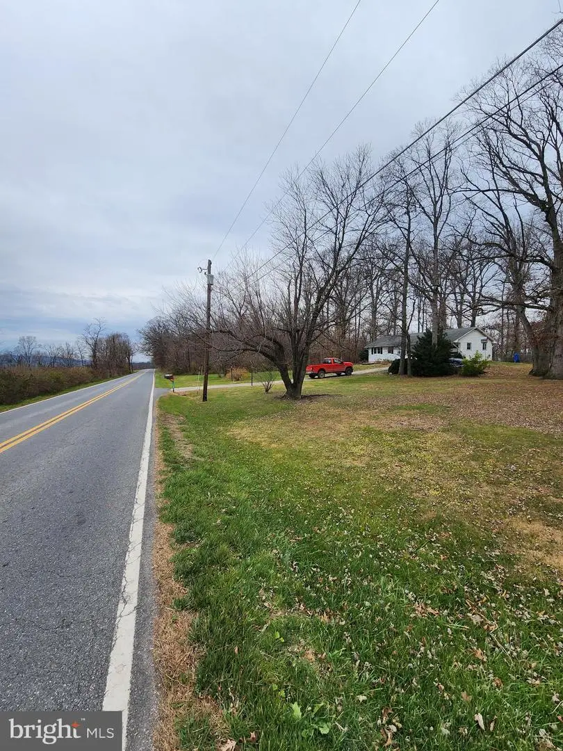 12235 Legore Bridge Rd, Woodsboro, MD 21798 - Image #3