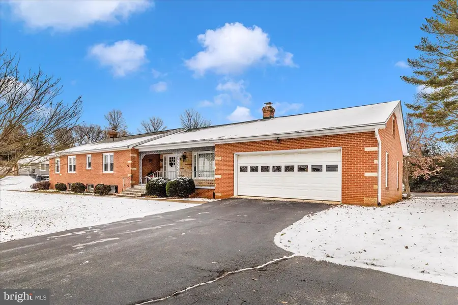 215 Broad St, Middletown, MD 21769 - Image #2