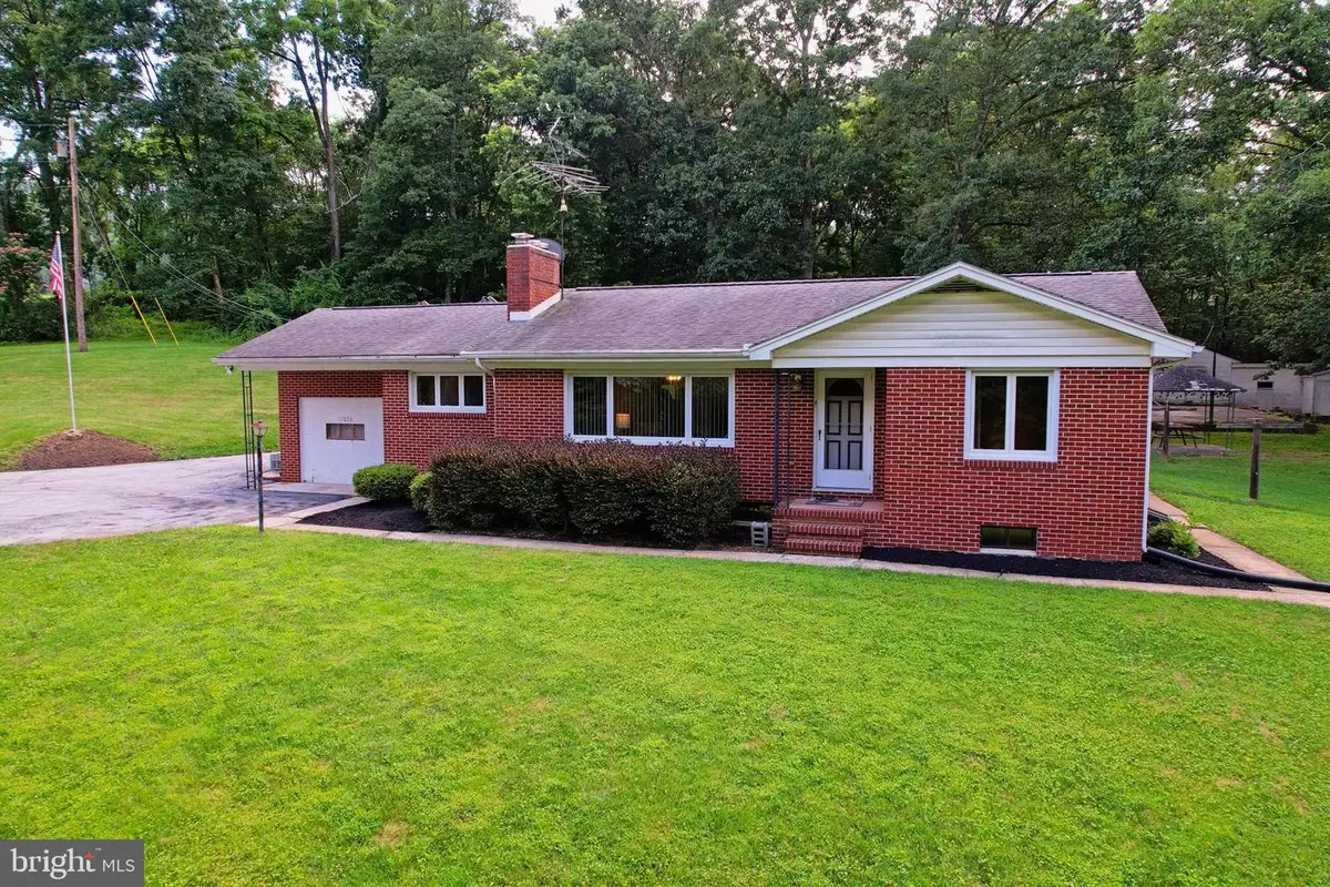 17026 Eylers Valley Rd, Emmitsburg, MD 21727 - Image #1