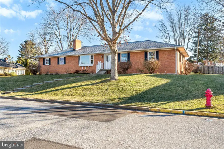 100 Lombardy Dr, Middletown, MD 21769 - Image #2