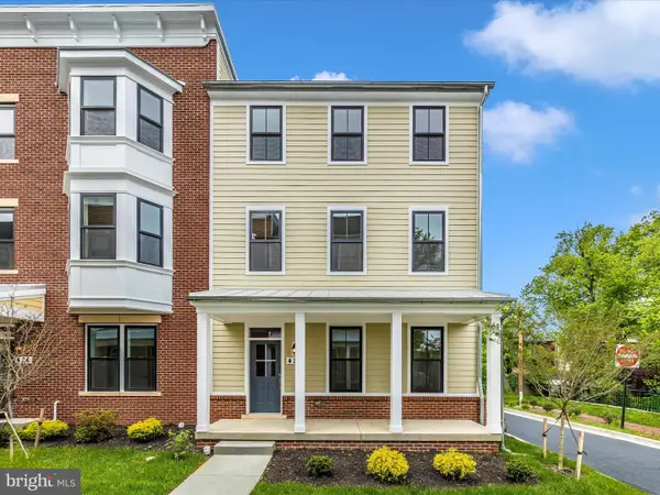 426 Chapel Aly, FREDERICK, MD 21701