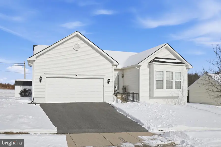 6 Sylvia Cir, Thurmont, MD 21788 - Image #2