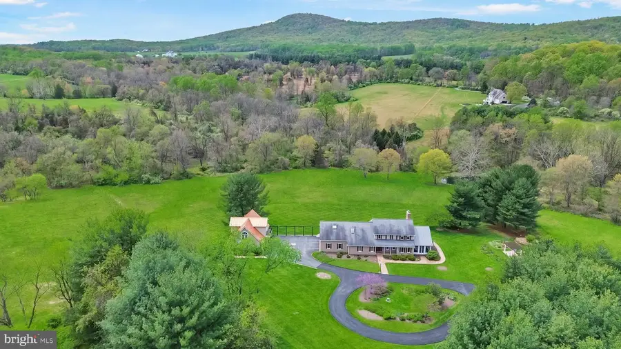 1402 Thurston Rd, Dickerson, MD 20842 - #2