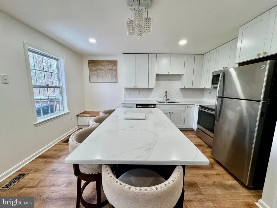 597 Primus Ct, Frederick, MD 21703 - Image #2