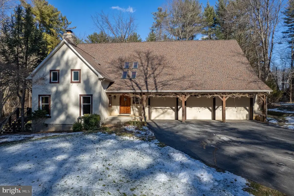 12834 Jesse Smith Rd, Mount Airy, MD 21771 - Image #1