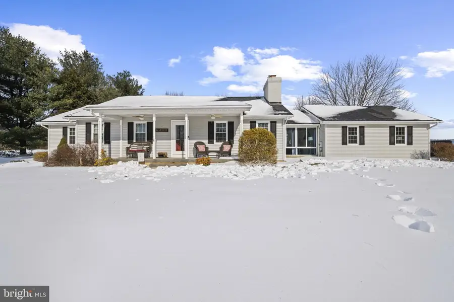 4026 Cherry Ln, Jefferson, MD 21755 - Image #2