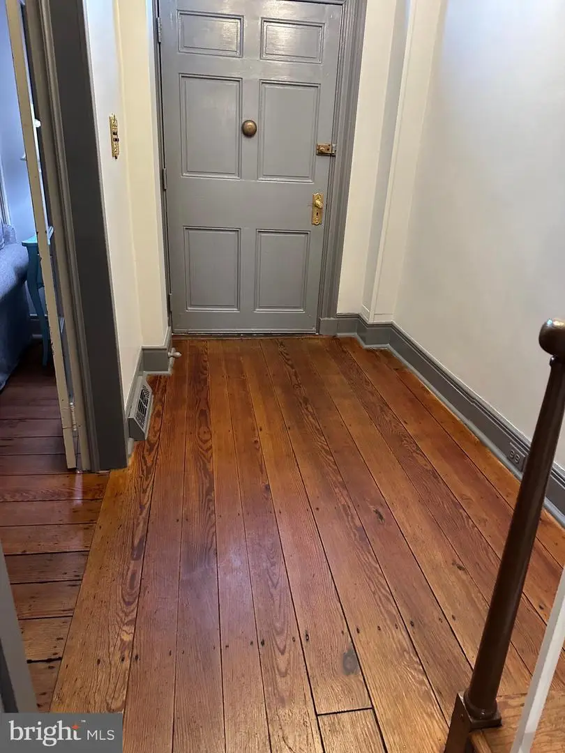 73 W Main St, New Market, MD 21774 - Image #2