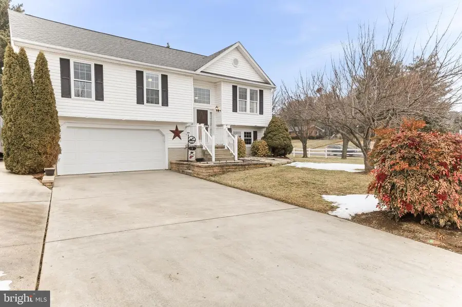 1 Walnut Pond Ct, Middletown, MD 21769 - #3