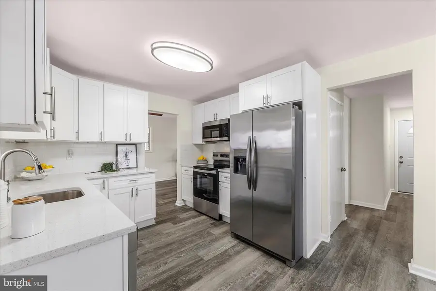 8795 Hickory Hl, Walkersville, MD 21793 - #2