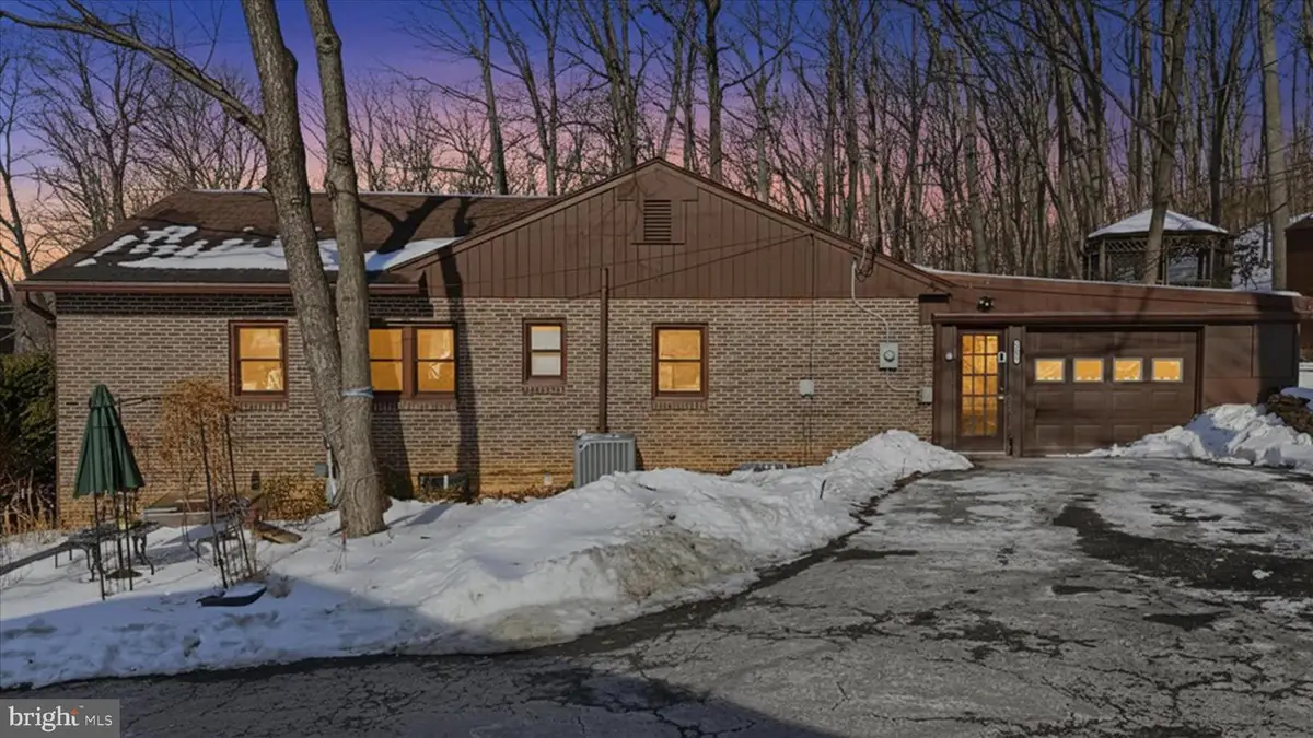 6415 S Clifton Rd, Frederick, MD 21703 - #1