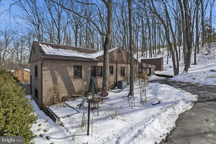 6415 S Clifton Rd, Frederick, MD 21703 - #2