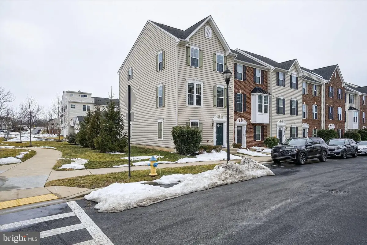 6413 Walcott Ln, Frederick, MD 21703 - #1