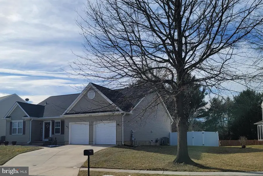 6303 Edgeware Ct, Frederick, MD 21703 - #2