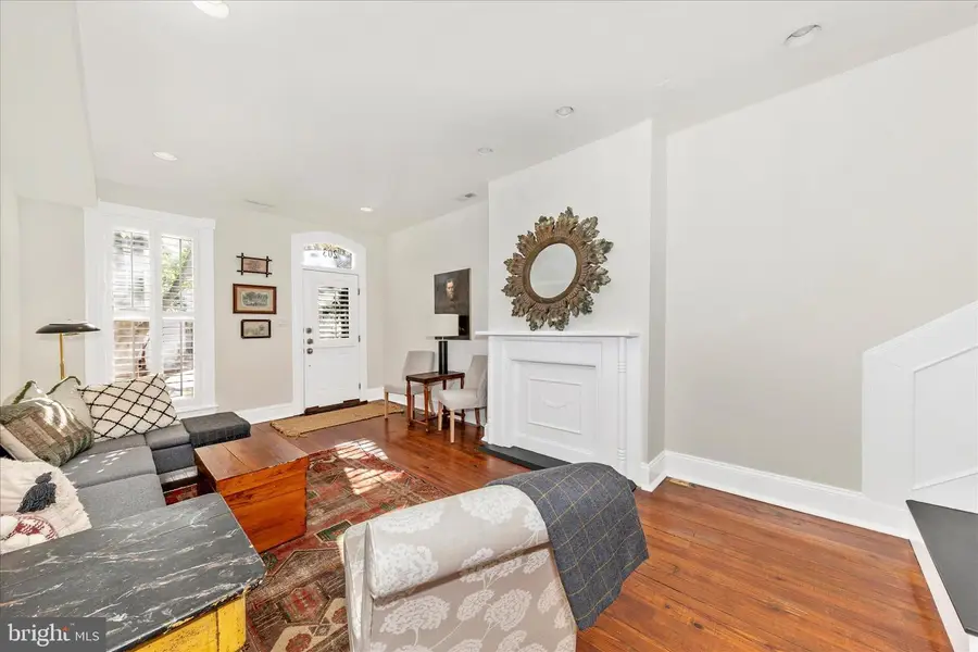 203 E 3rd St, Frederick, MD 21701 - #2