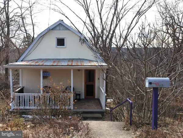 926 E A St, BRUNSWICK, MD 21716