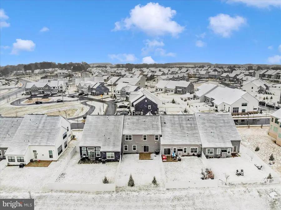 2805 Hillfield Dr, Frederick, MD 21702 - #2