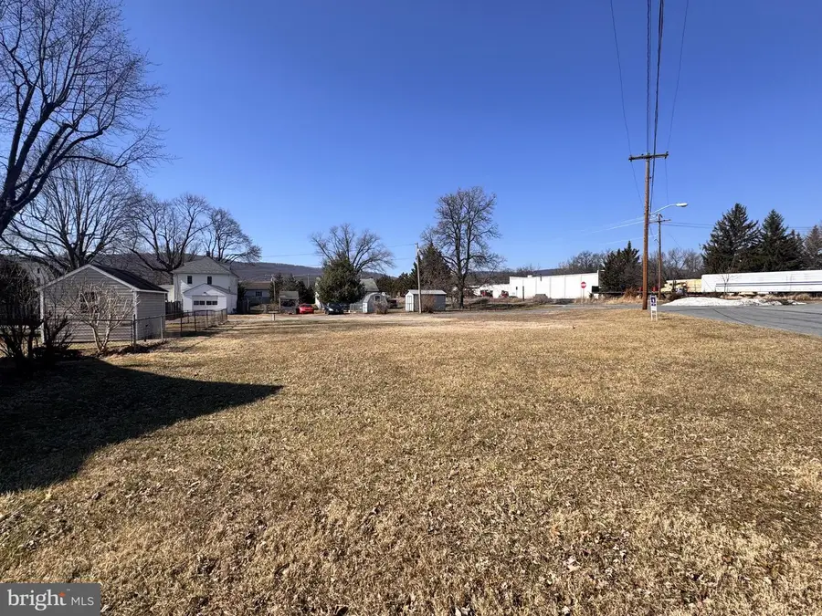 33 Walnut, Thurmont, MD 21788 - #3