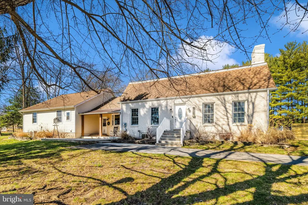 8730 Mapleville, Mount Airy, MD 21771 - #1