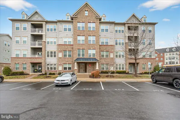 6490 Calverton Dr #201, FREDERICK, MD 21703