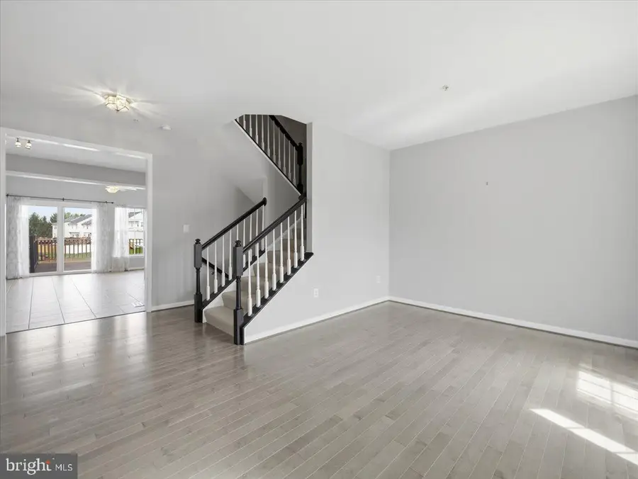 5126 Mclauren Ln, Frederick, MD 21703 - #2