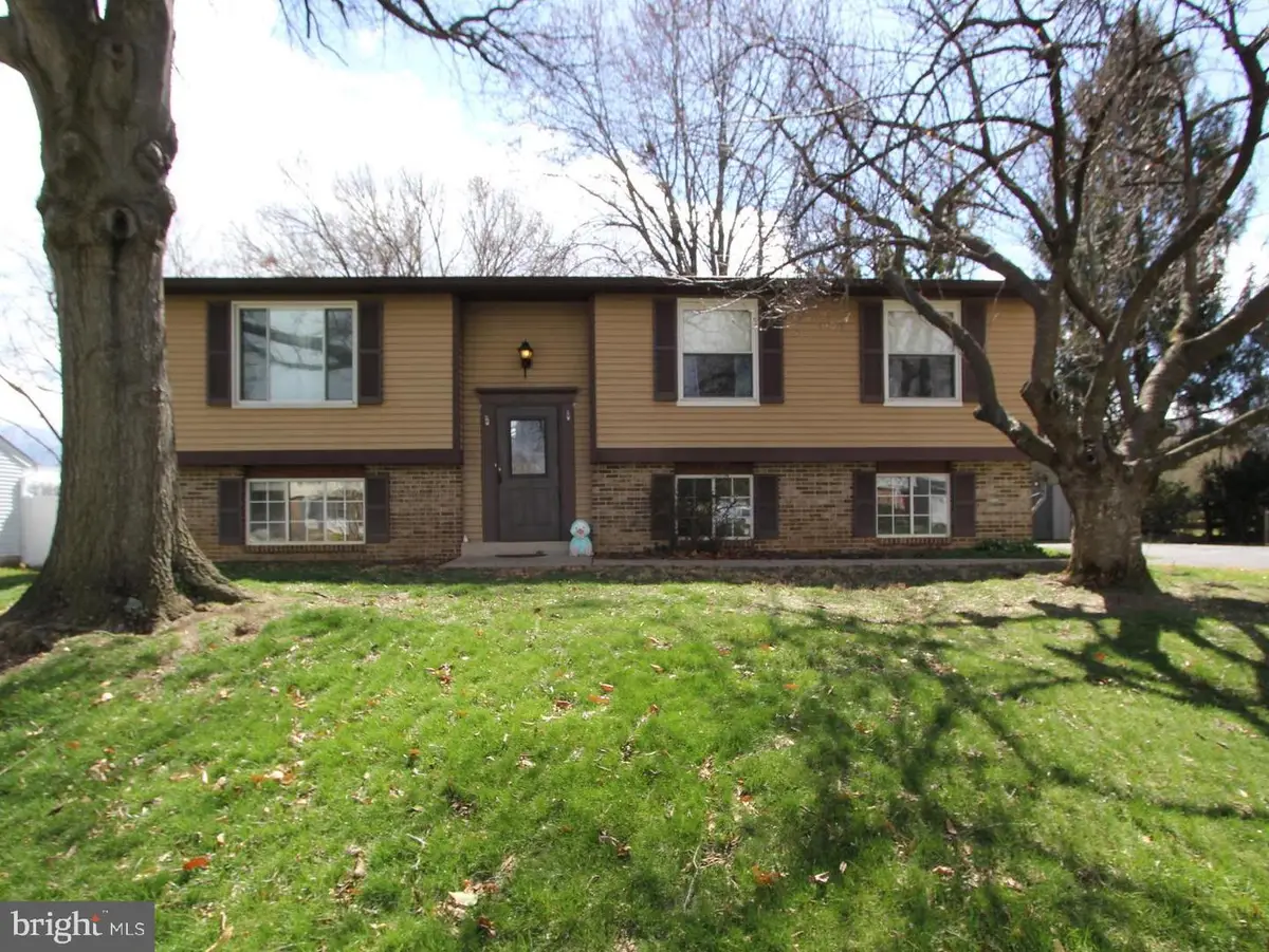 9411 Daysville Ave, Walkersville, MD 21793 - #1