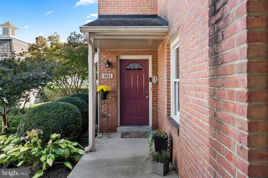 801 Dunbrooke Ct, Frederick, MD 21701 - #2