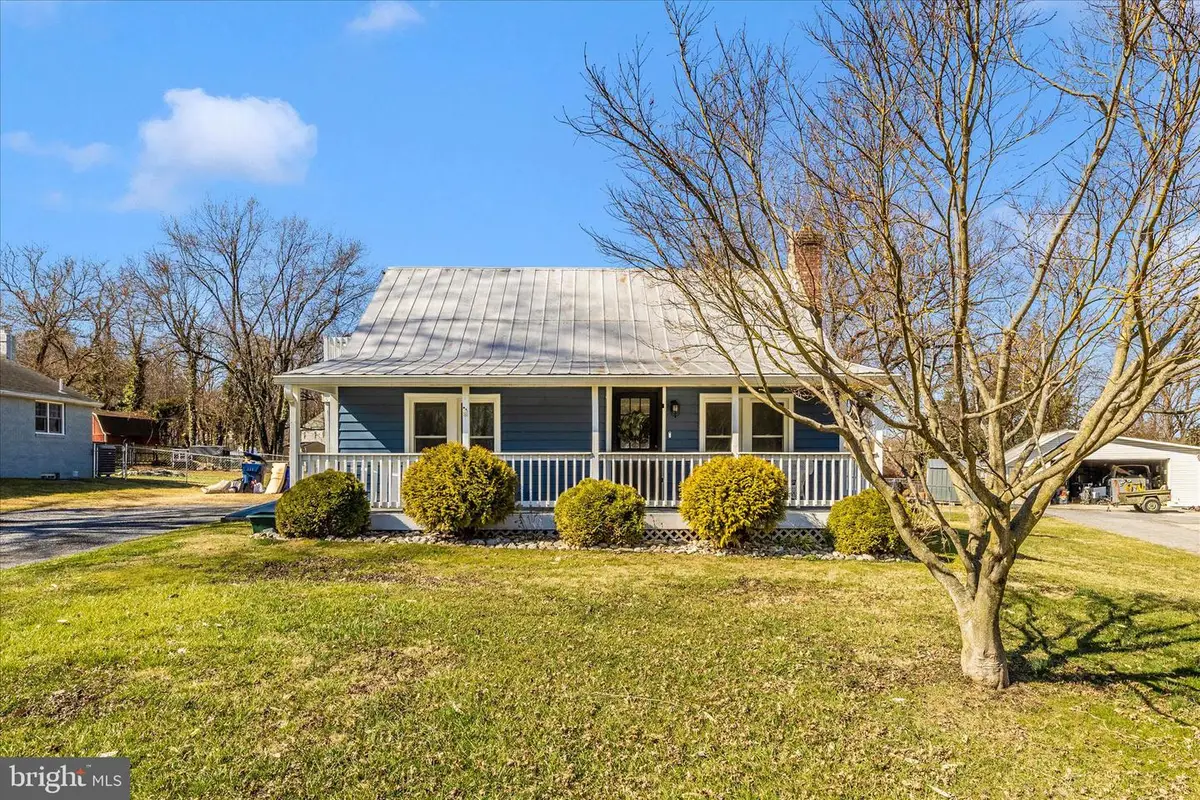 5618 Bartonsville Rd, Frederick, MD 21704 - #1