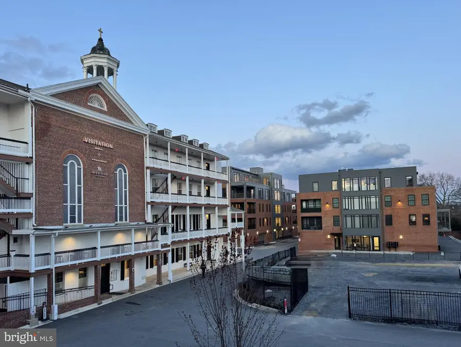 208 Second St E #202, Frederick, MD 21701 - #3