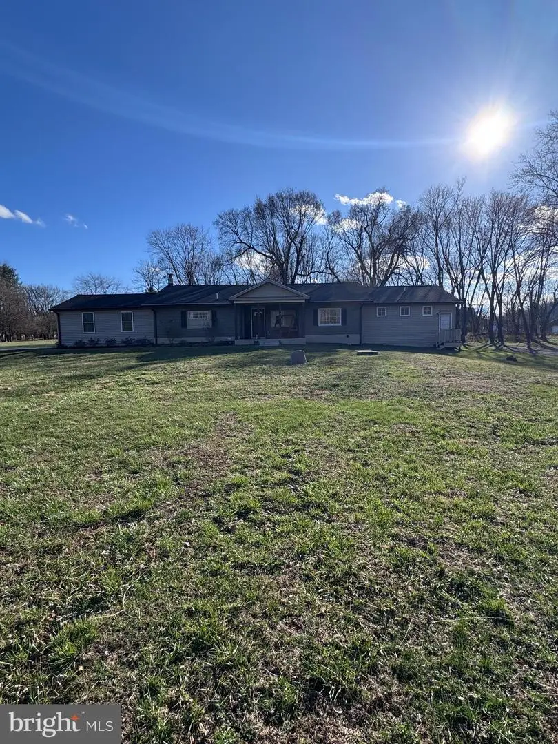 10702 Dublin Rd, Walkersville, MD 21793 - #2