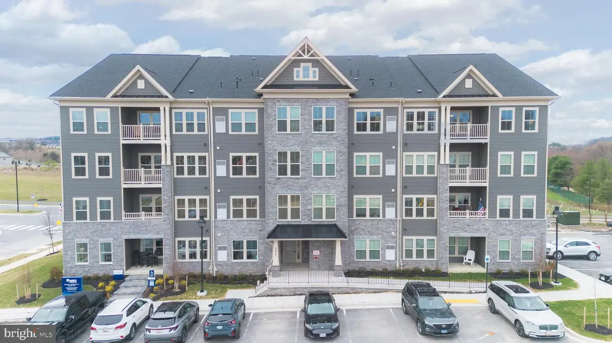 9935 Sofield Pl #201, Ijamsville, MD 21754 - #1