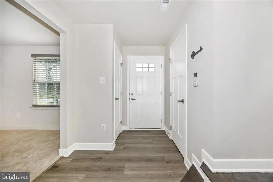 195 Bel Aire Ln, Frederick, MD 21702 - #2