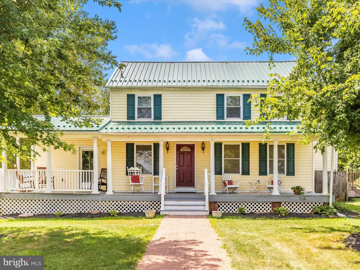 11804 Oak Hill Rd, Woodsboro, MD 21798 - #1