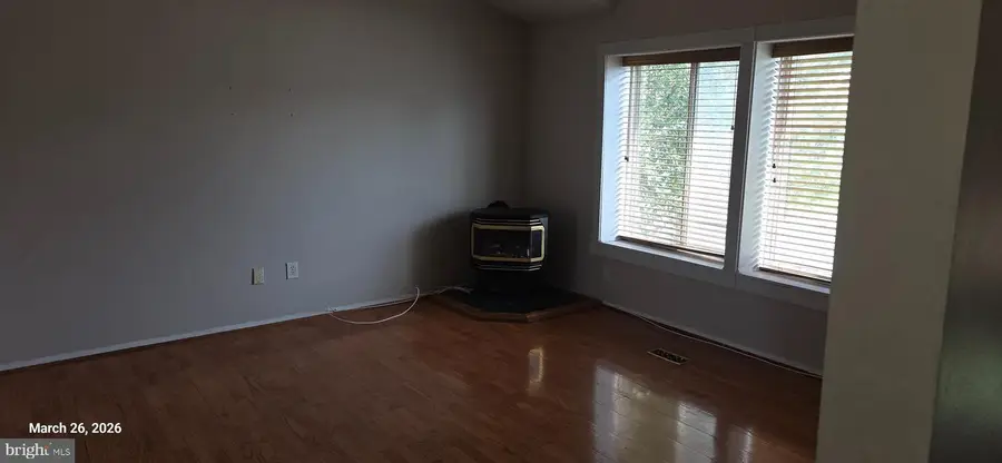 235 Diamond Dr, Walkersville, MD 21793 - #2