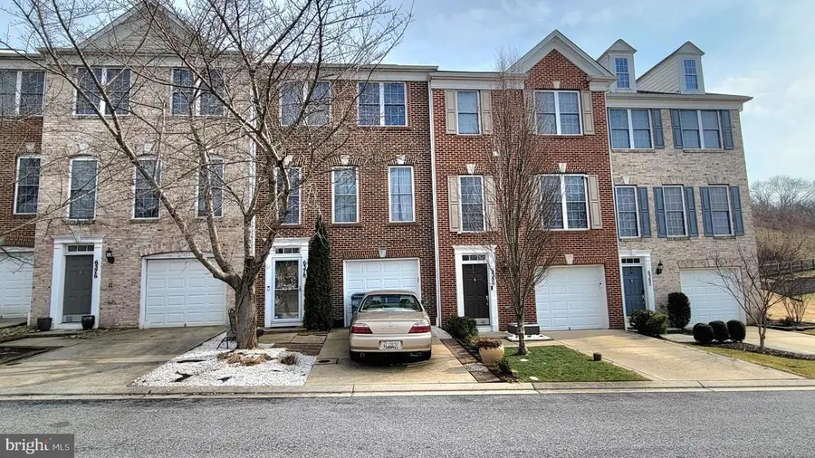 6378 Meandering Woods Ct, Frederick, MD 21701 - #2