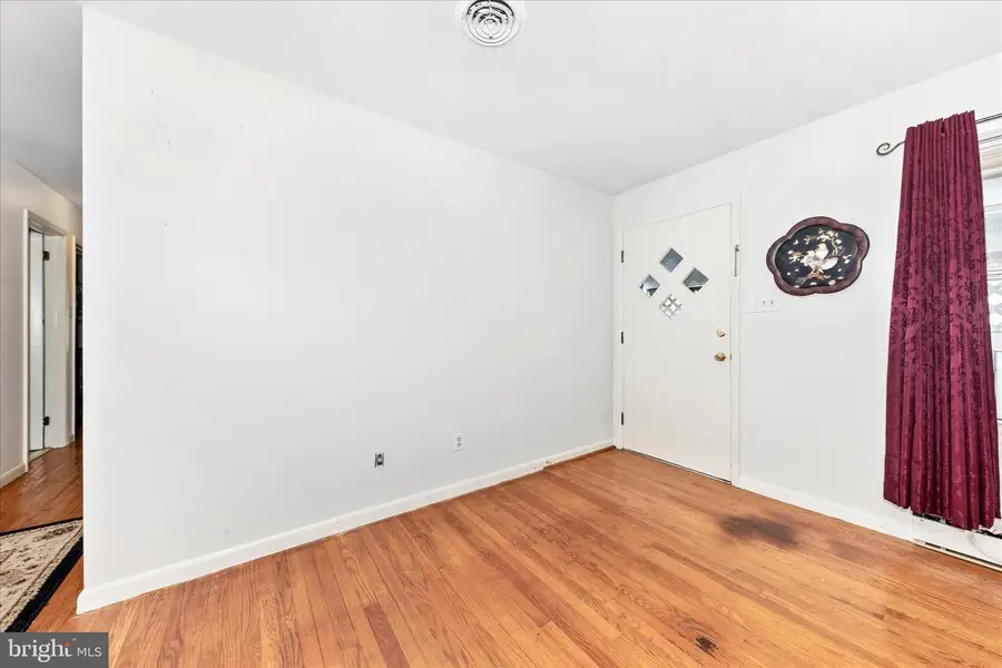 7029 Rock Creek Dr, Frederick, MD 21702 - #2